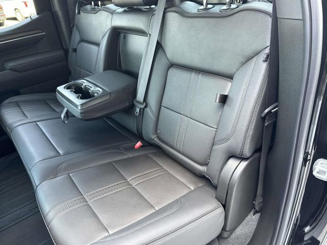 Used 2025 Chevrolet Silverado 1500 High Country w/ High Country Premium Package AWD/4WD image 31