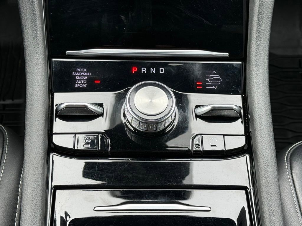 Used 2023 Jeep Grand Cherokee L Overland w/ Luxury Tech Group IV image 13