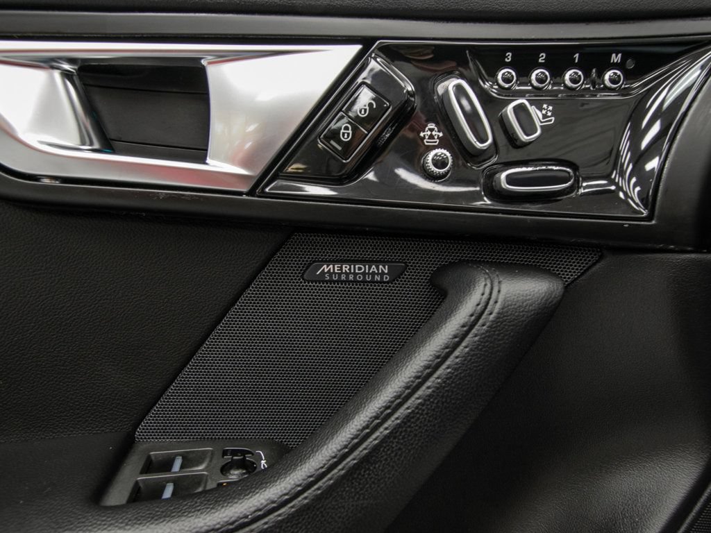 Used 2014 Jaguar F-TYPE S RWD image 29