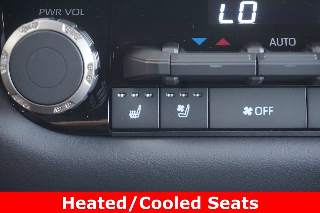 New 2026 Toyota Tundra Platinum AWD/4WD image 9