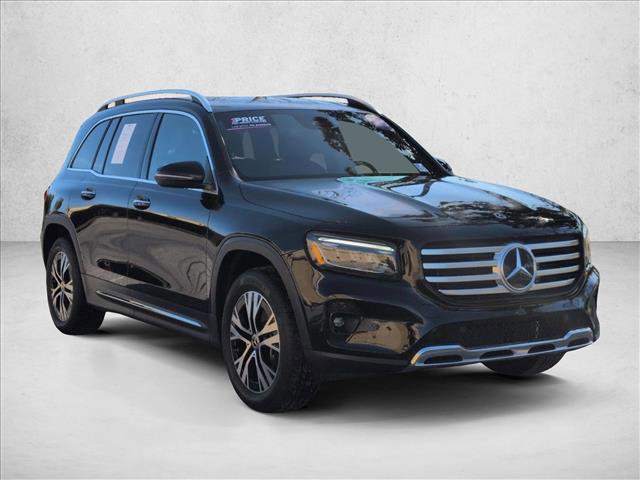Used 2025 Mercedes-Benz GLB 250 image 3