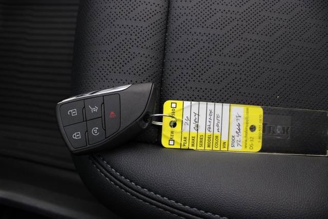 New 2026 Chevrolet Equinox LT image 9