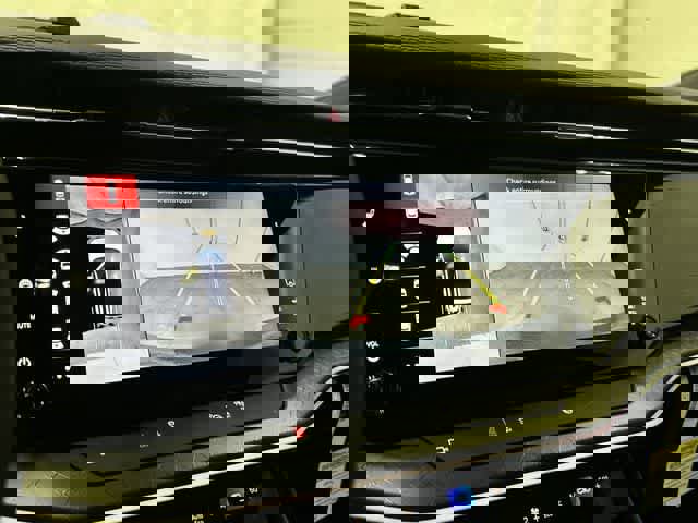 Used 2025 Jeep Wagoneer S Limited AWD/4WD image 23