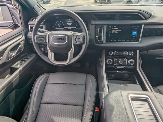 Used 2024 GMC Yukon XL Denali image 19