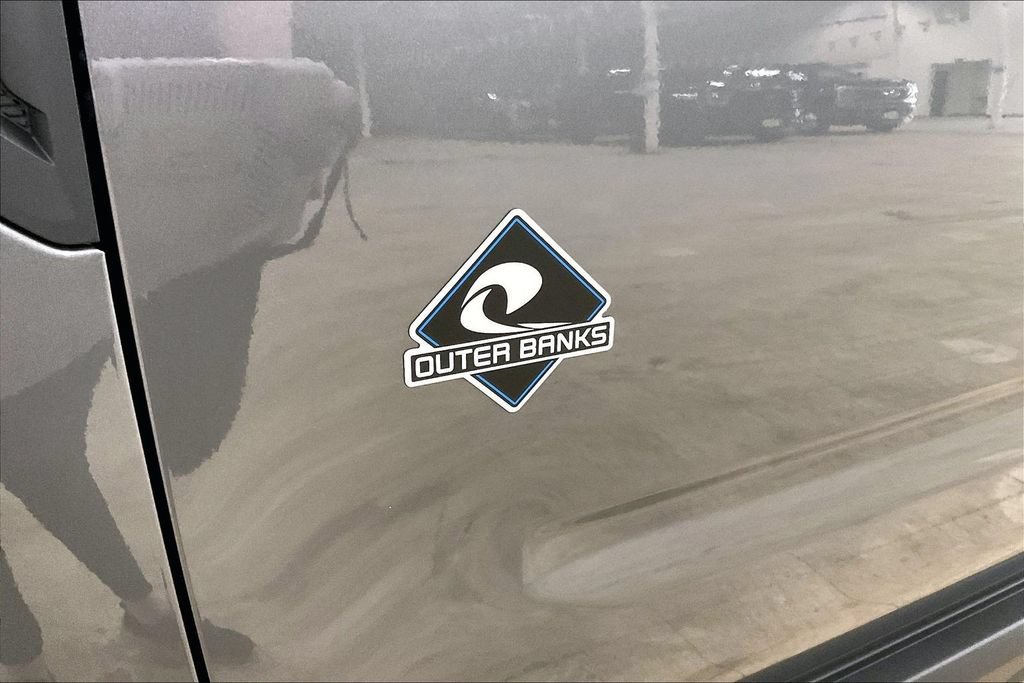 Certified 2025 Ford Bronco Sport Outer Banks w/ Outer Banks Tech Package+ AWD/4WD image 8