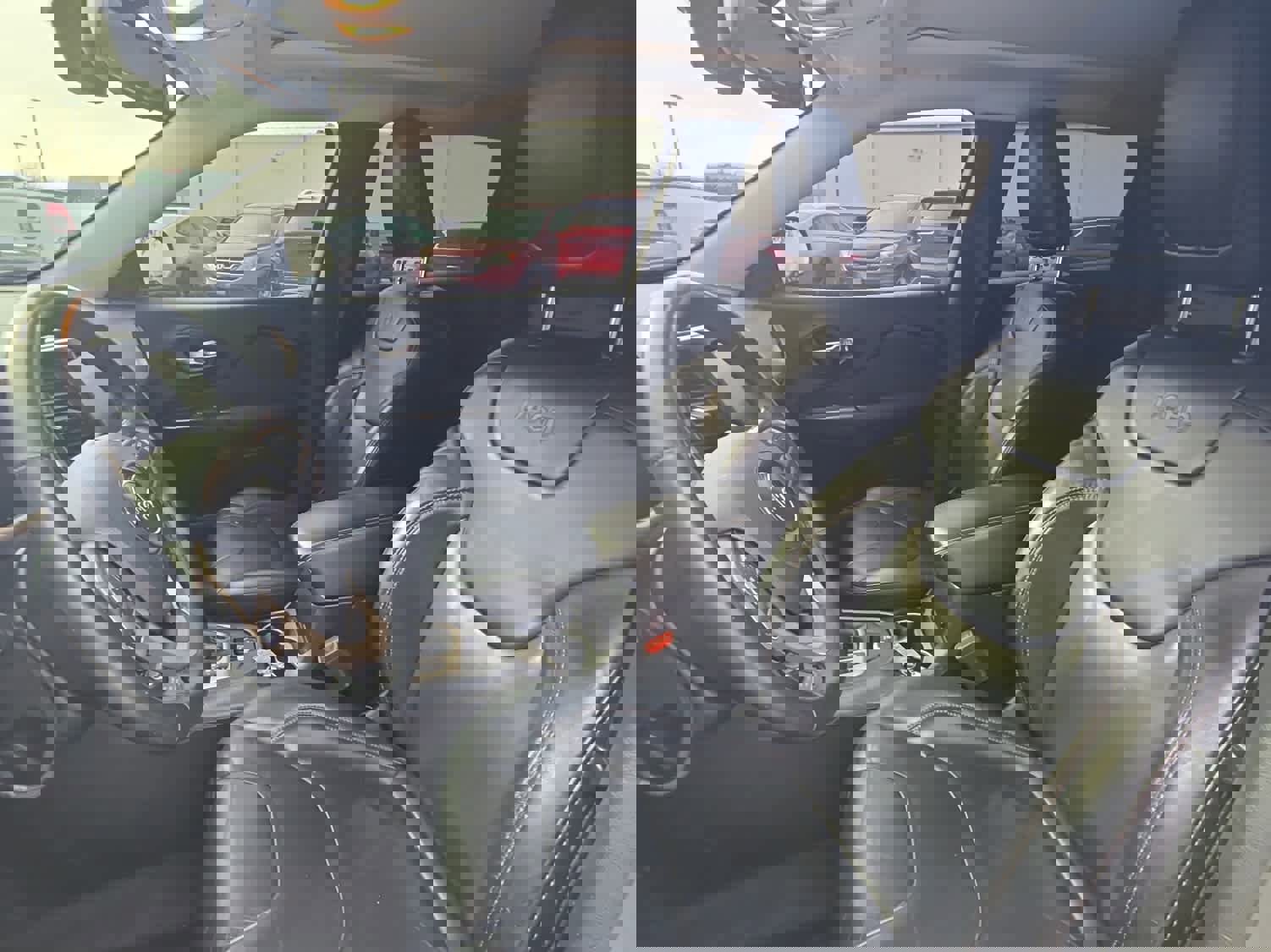 Used 2017 Jeep Cherokee Limited image 16