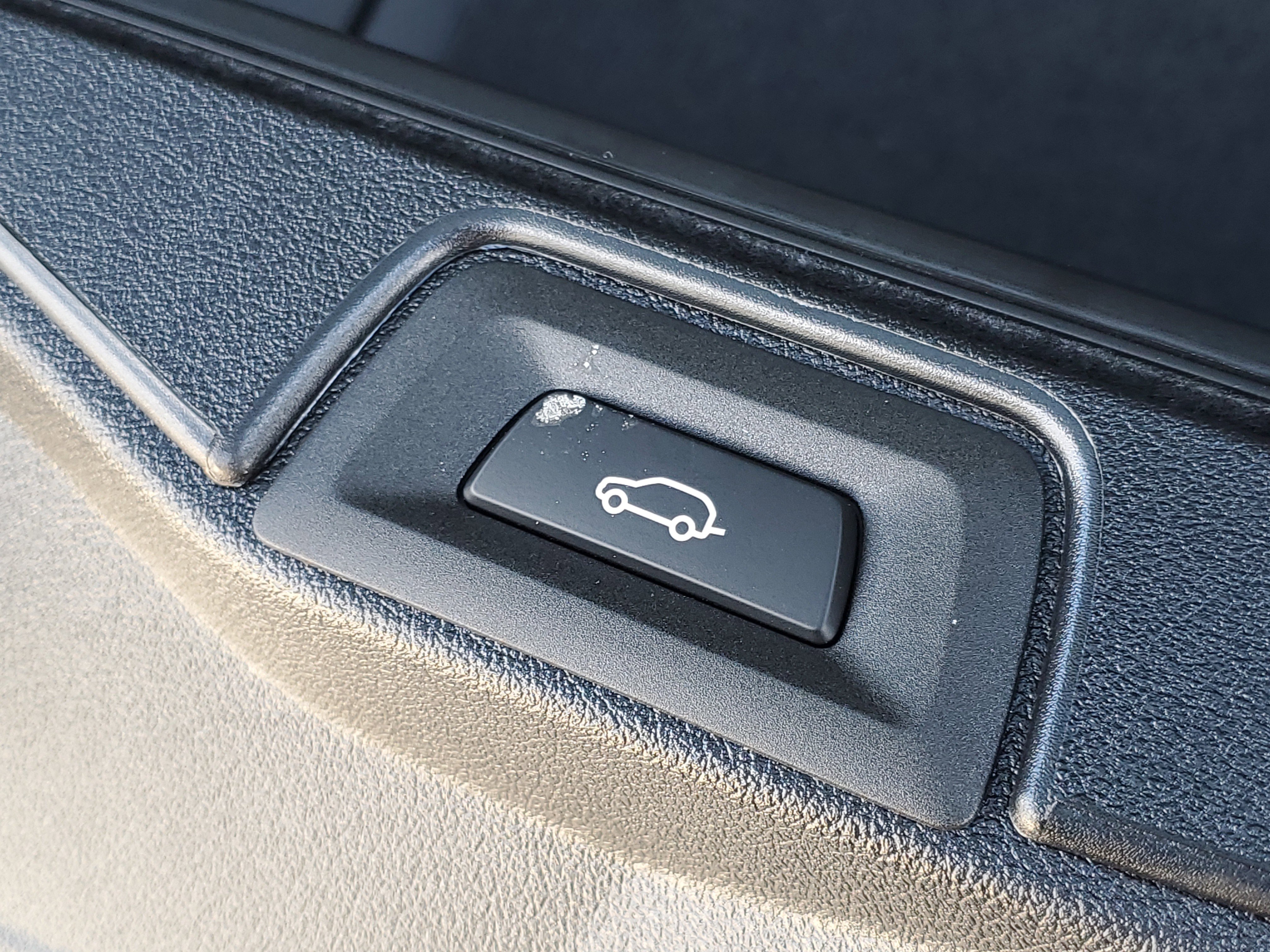 New 2026 BMW X5 xDrive40i w/ M Sport Package image 27