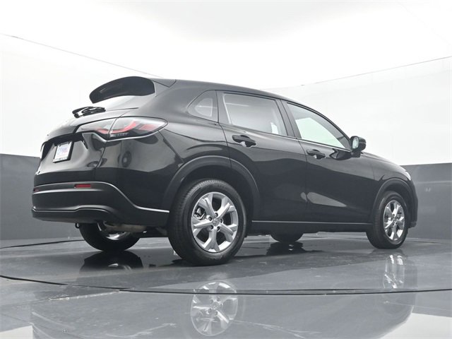 Used 2025 Honda HR-V LX image 11
