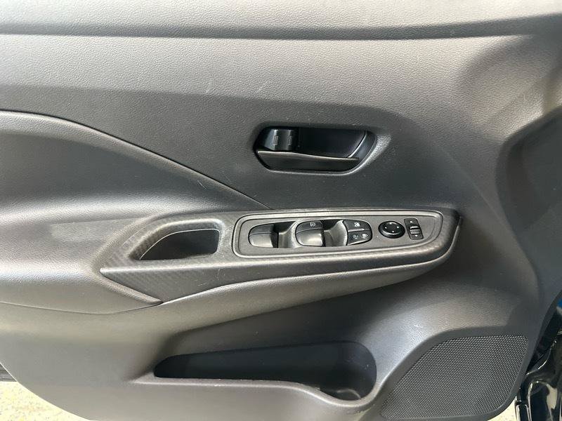 Used 2021 Nissan Versa S FWD image 9