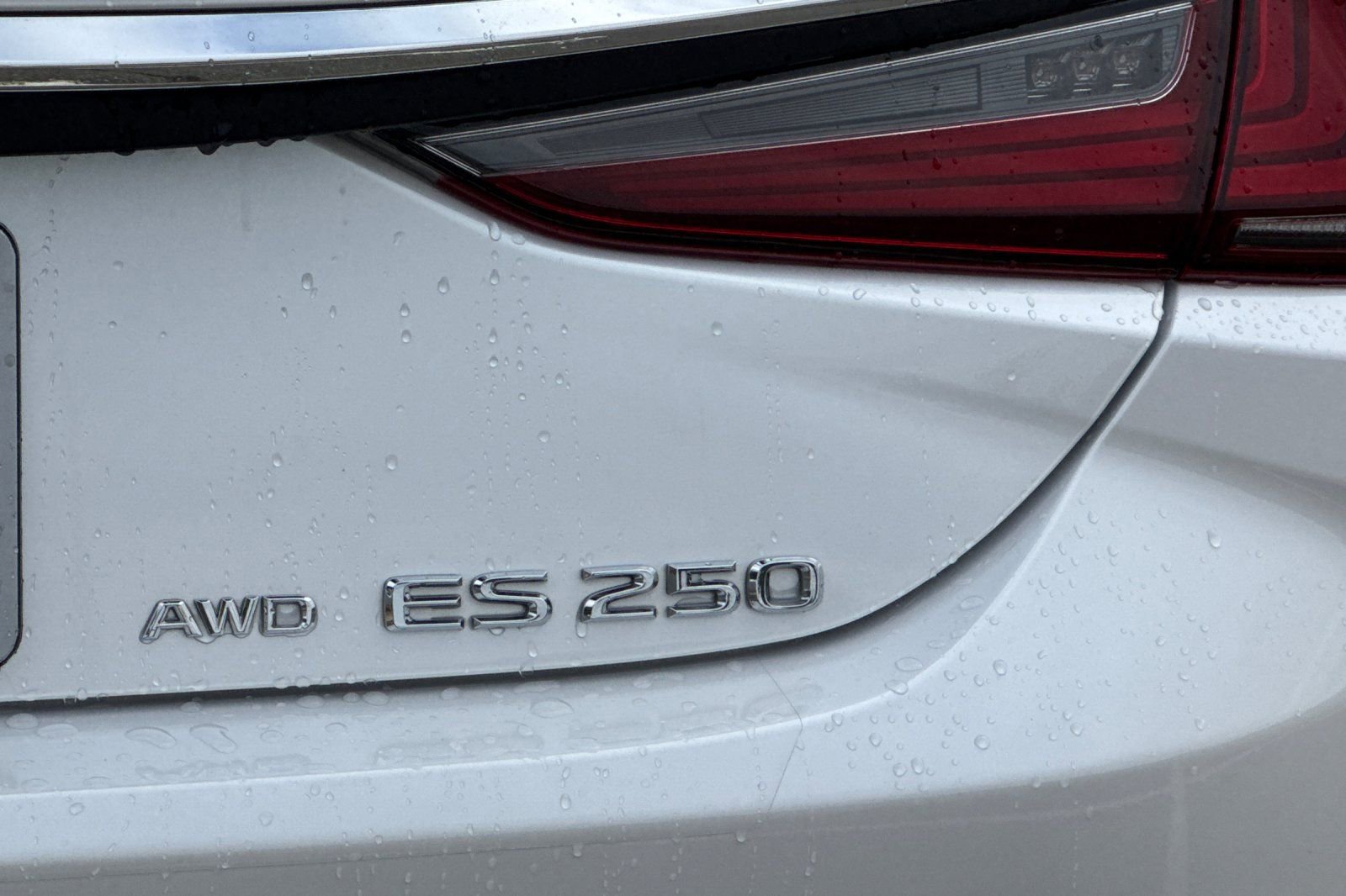 Used 2022 Lexus ES 250 250 w/ Accessory Package 2 image 24