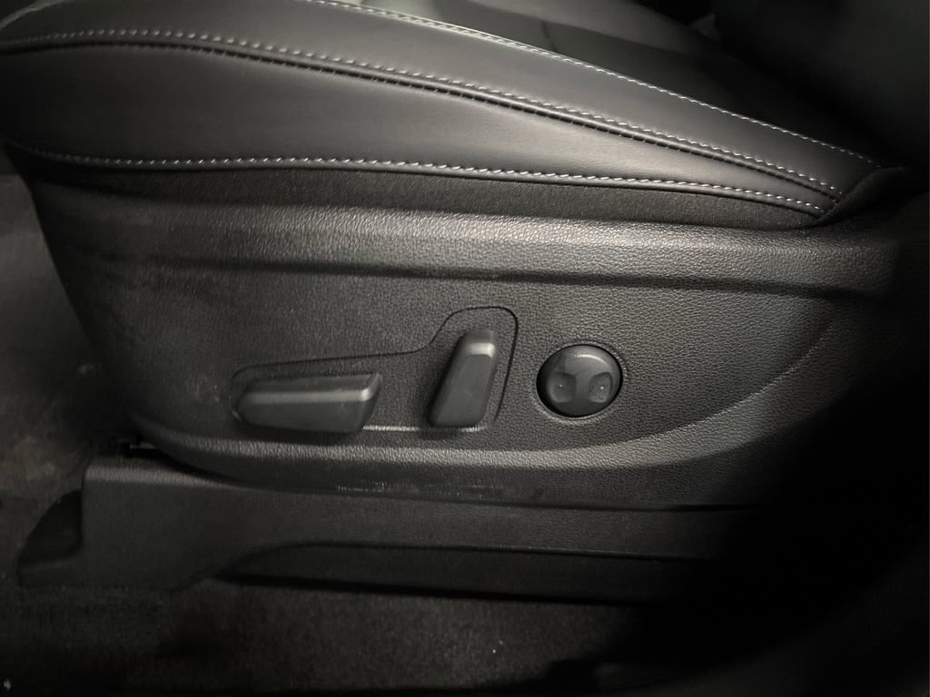 New 2025 Kia Telluride S image 40