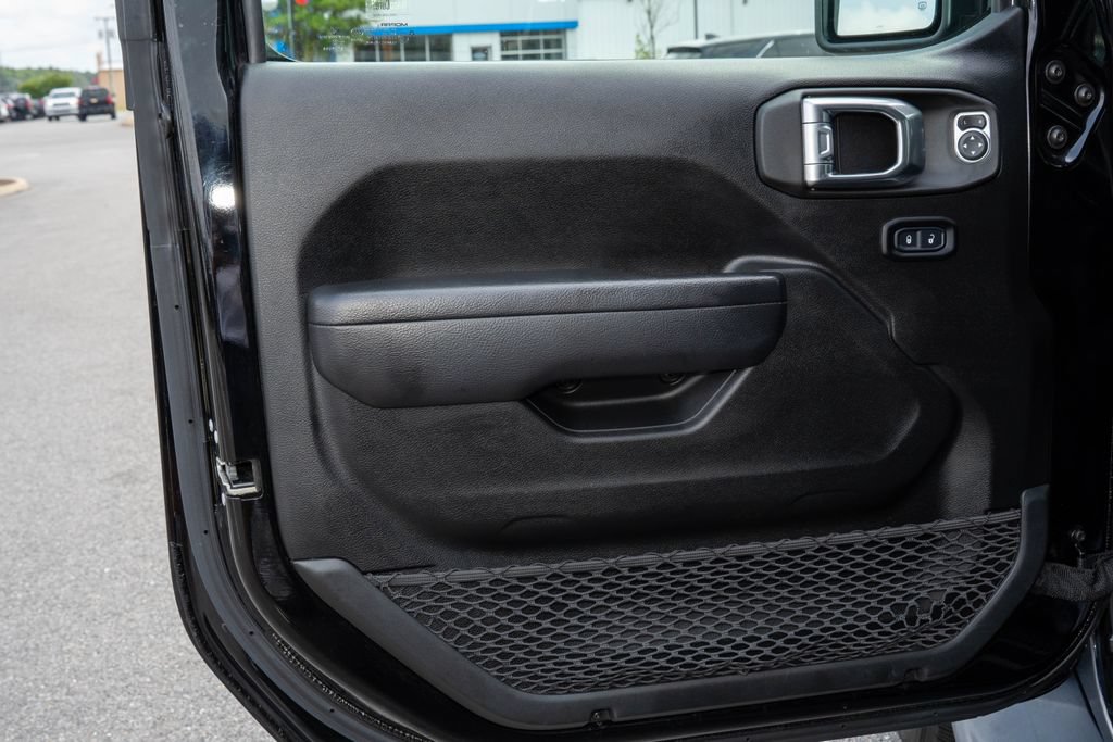 Used 2022 Jeep Wrangler Unlimited Sport AWD/4WD image 10