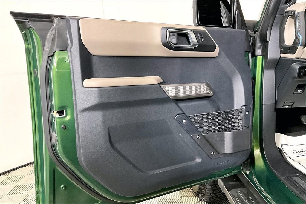 Used 2023 Ford Bronco Wildtrak image 23