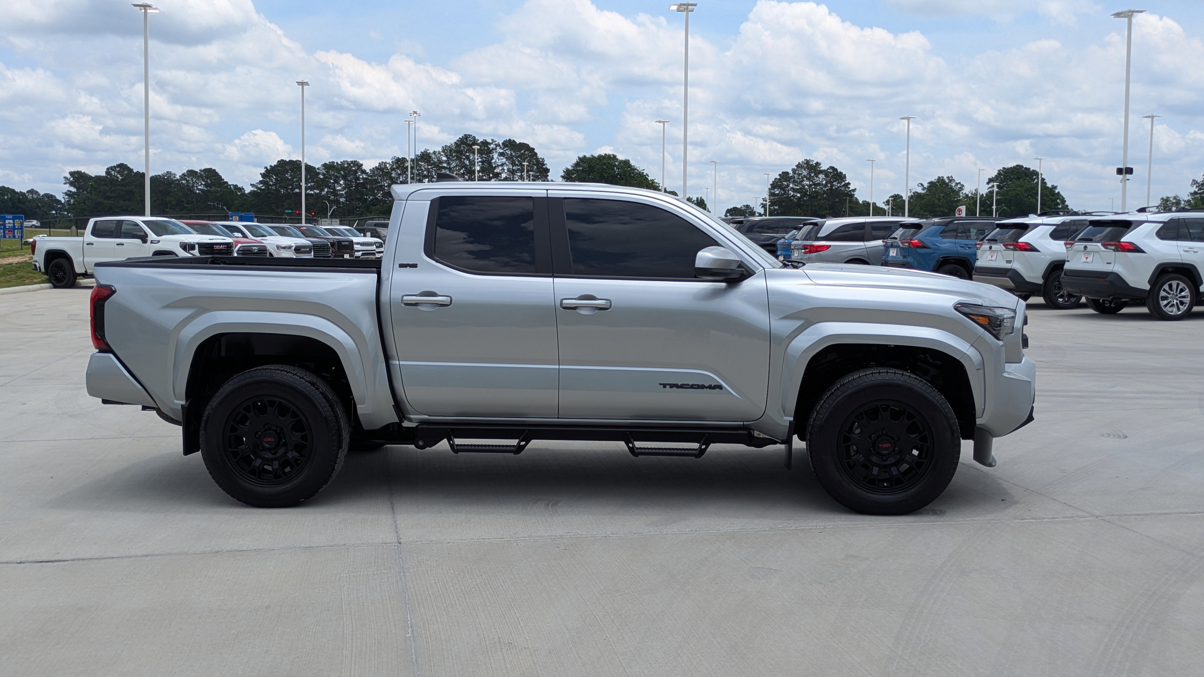 Certified 2024 Toyota Tacoma SR5 RWD image 7