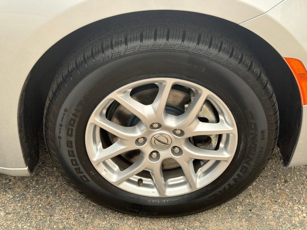 Used 2023 Chrysler Pacifica Touring-L FWD image 15