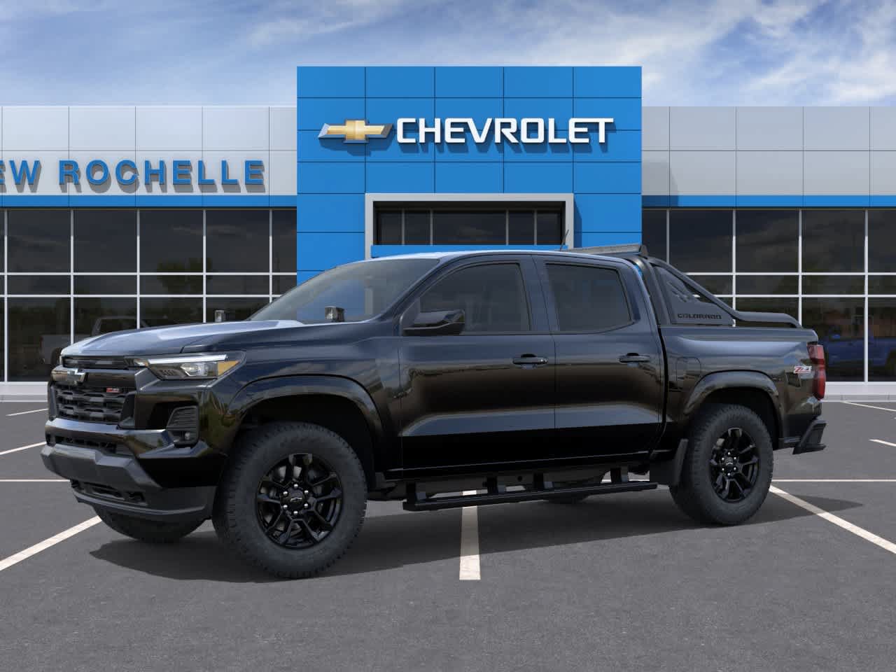 New 2026 Chevrolet Colorado Z71 w/ Midnight Edition AWD/4WD image 2