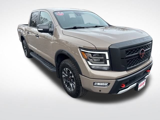 Used 2023 Nissan Titan PRO-4X w/ Pro-4x Convenience Package image 7