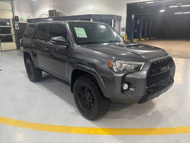Used 2019 Toyota 4Runner TRD Off-Road Premium AWD/4WD image 4