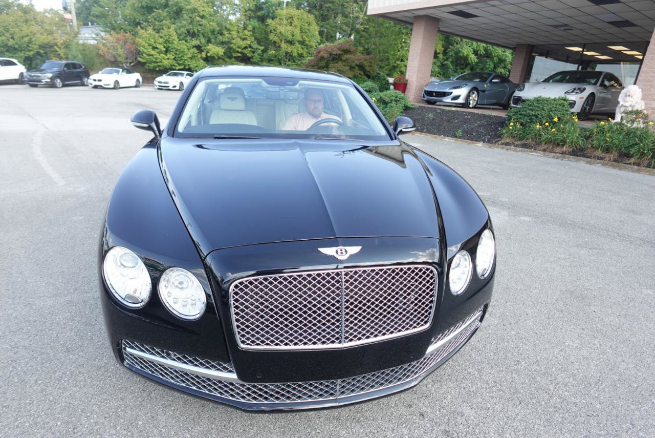 Used 2018 Bentley Flying Spur W12 AWD/4WD image 6