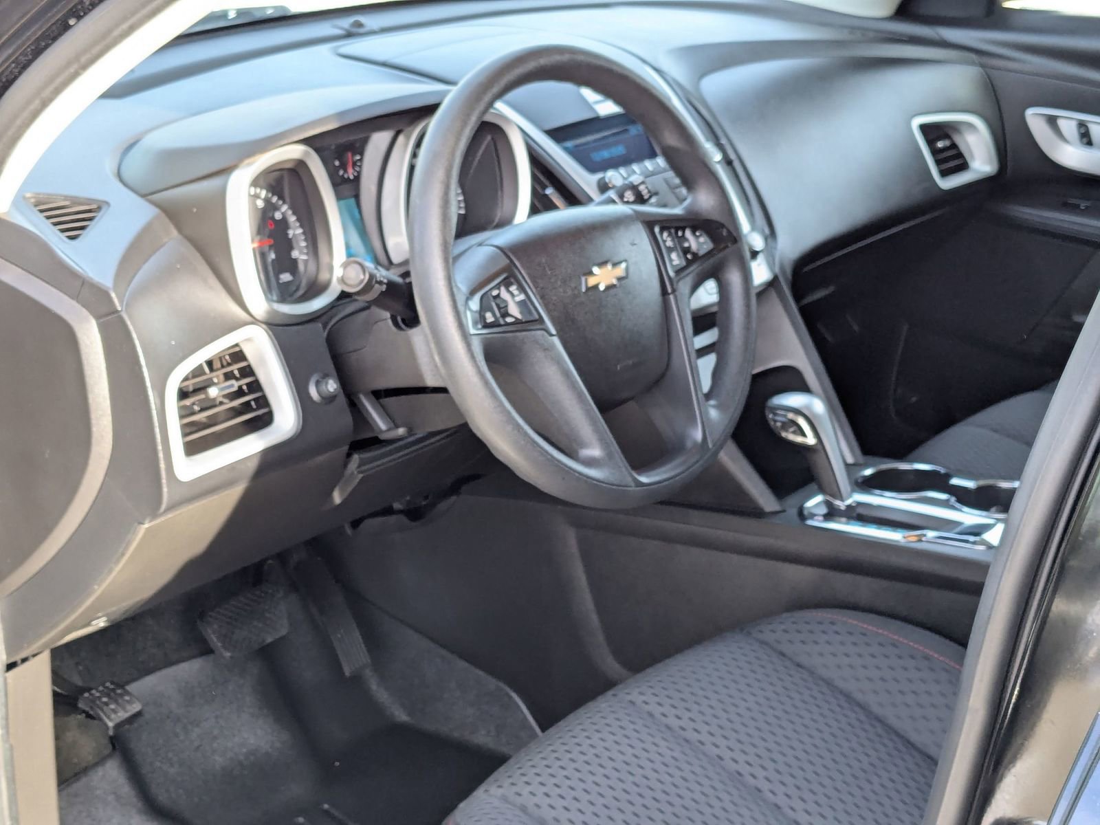 Used 2012 Chevrolet Equinox LS image 13