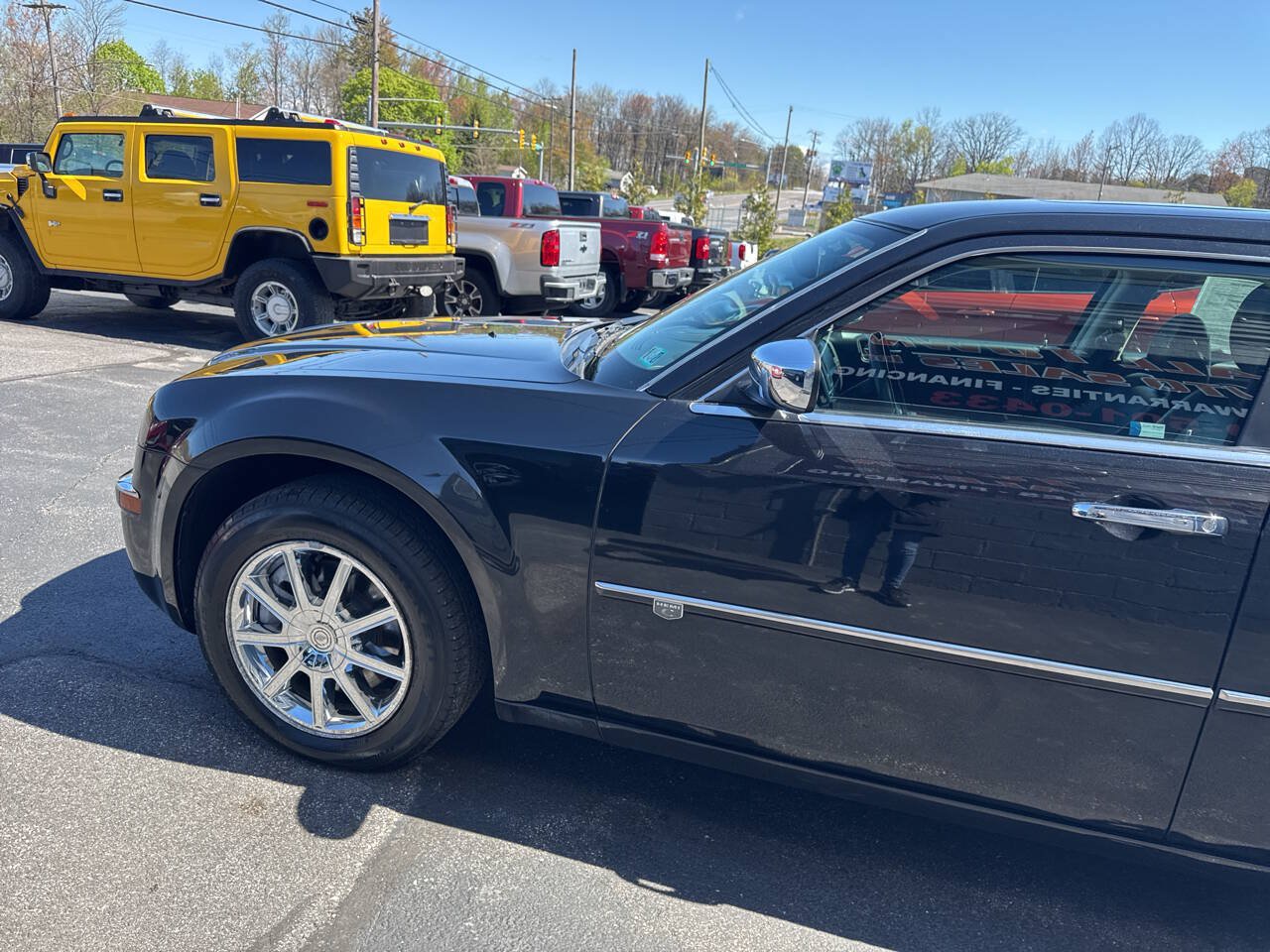 Used 2010 Chrysler 300 C w/ Luxury Group II AWD/4WD image 4