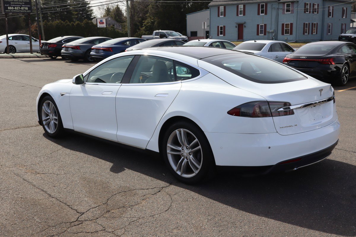 Used 2016 Tesla Model S 70D AWD/4WD image 8