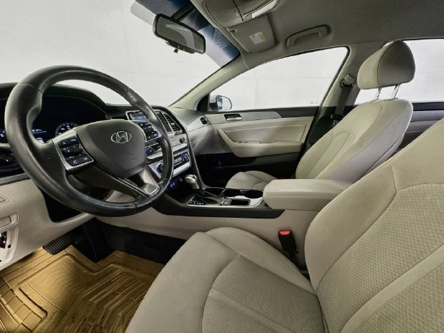Used 2018 Hyundai Sonata SEL w/ Cargo Package FWD image 19