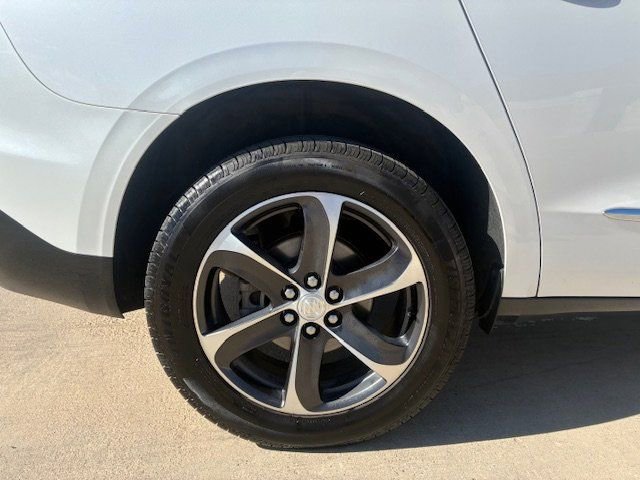 Used 2022 Buick Enclave Essence w/ Experience Buick Package image 9