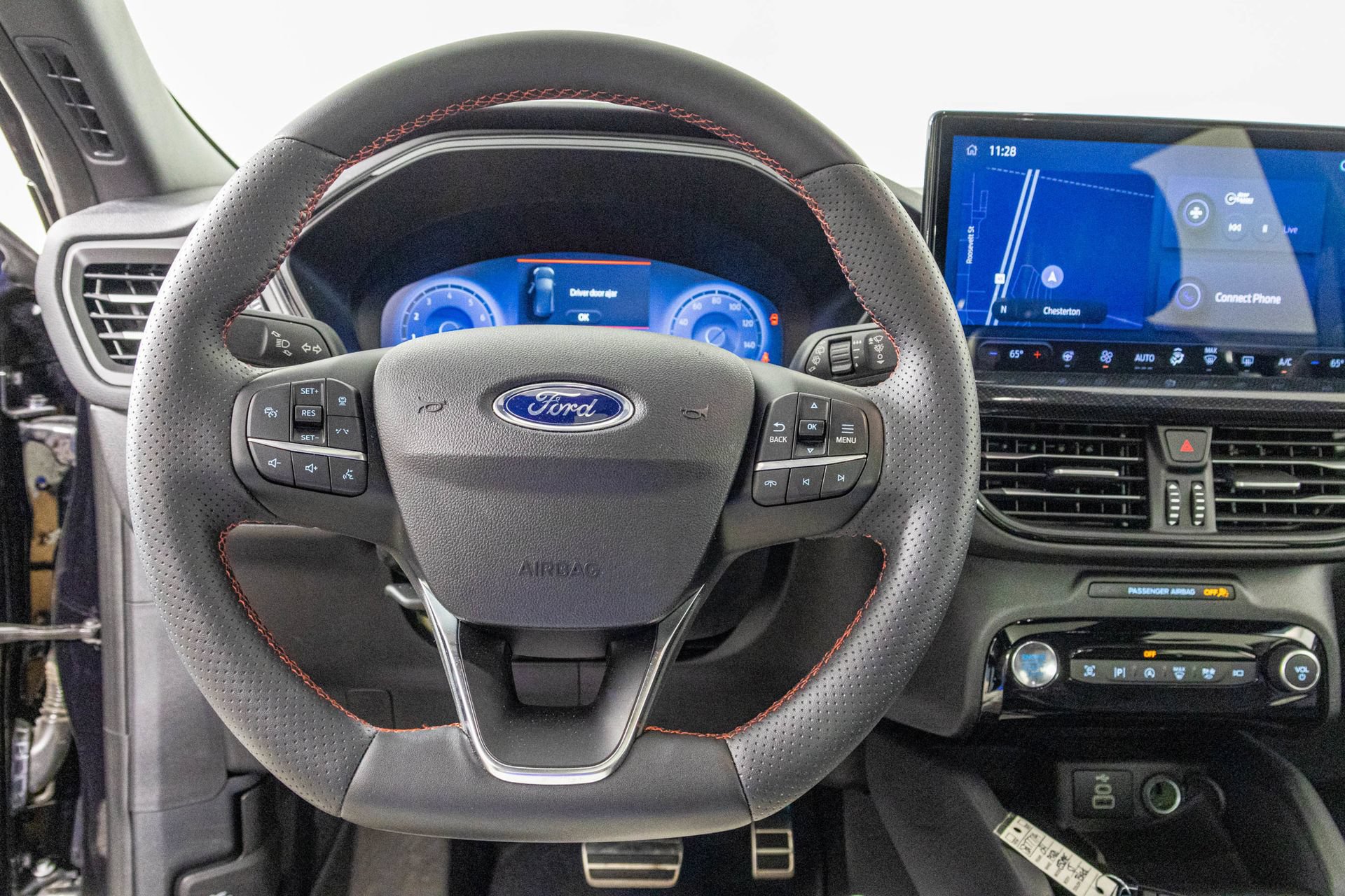 Used 2024 Ford Escape ST-Line Elite w/ Premium Technology Package AWD/4WD image 34