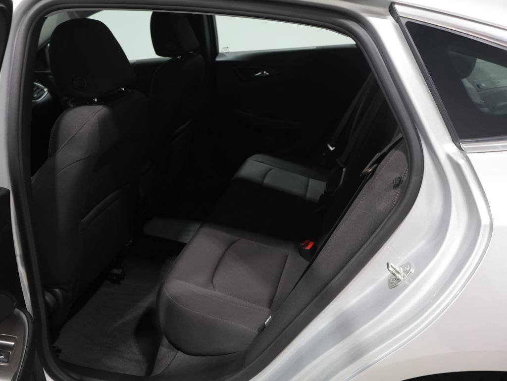 Used 2021 Chevrolet Malibu LS FWD image 17