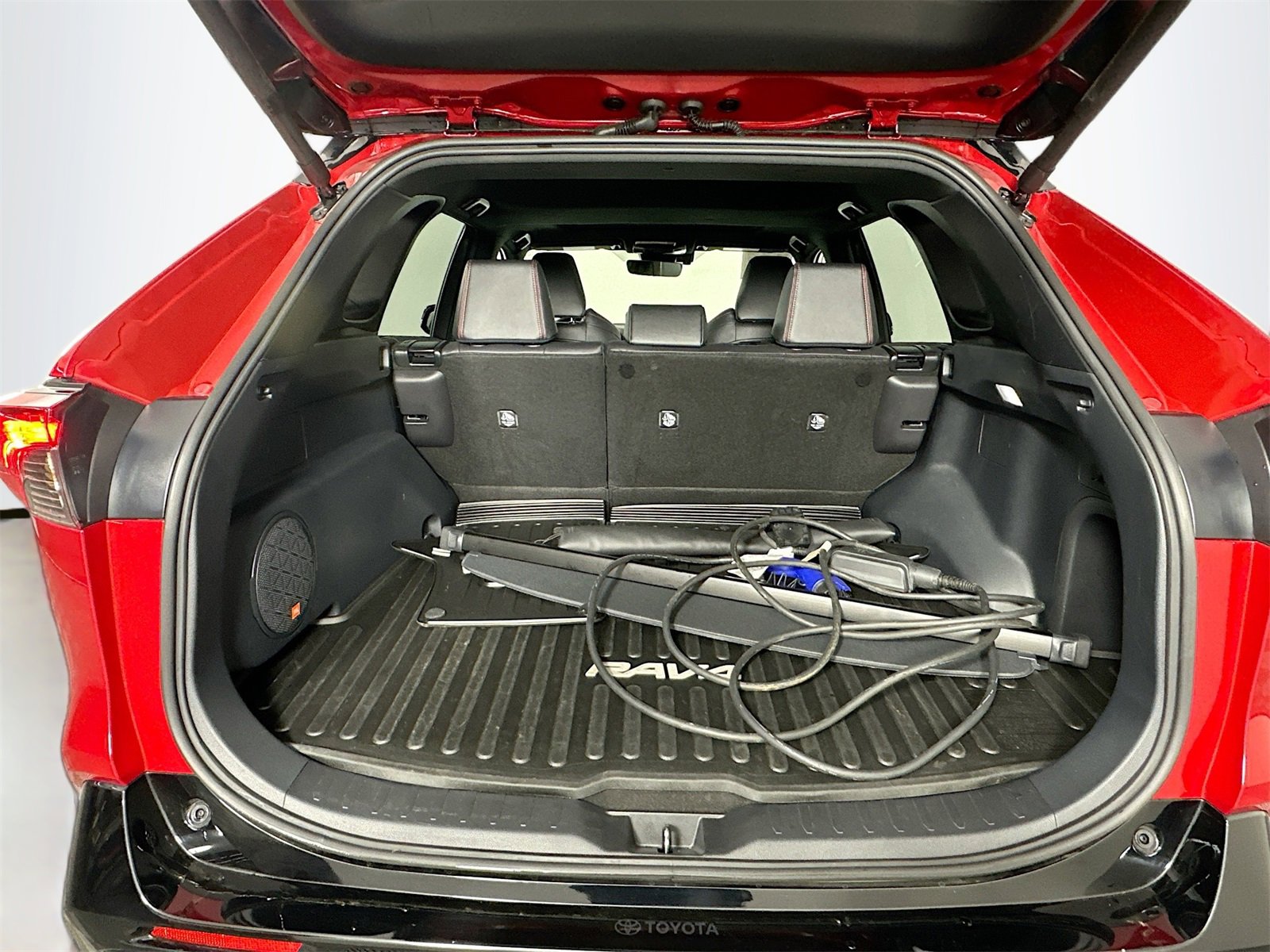 Certified 2025 Toyota RAV4 XSE w/ Weather Package image 28