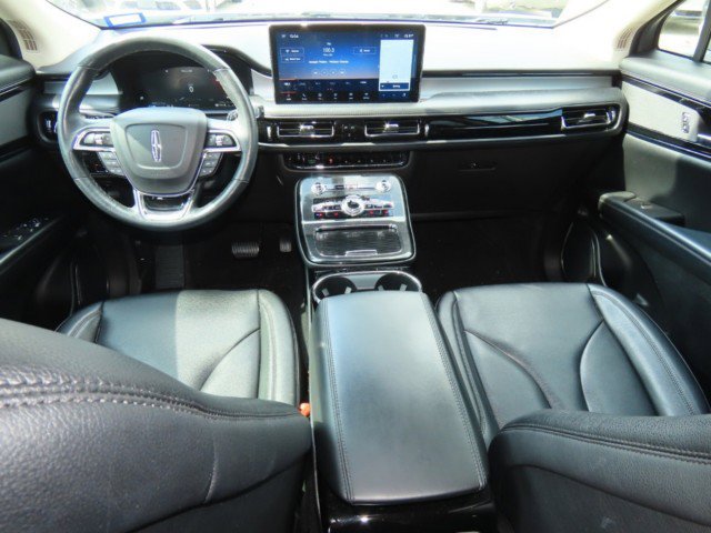 Certified 2023 Lincoln Nautilus FWD w/ Premium Package image 22