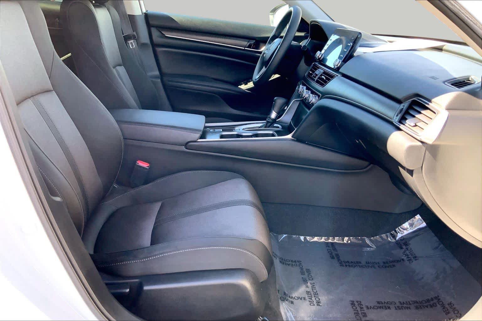 Used 2020 Honda Accord EX image 8