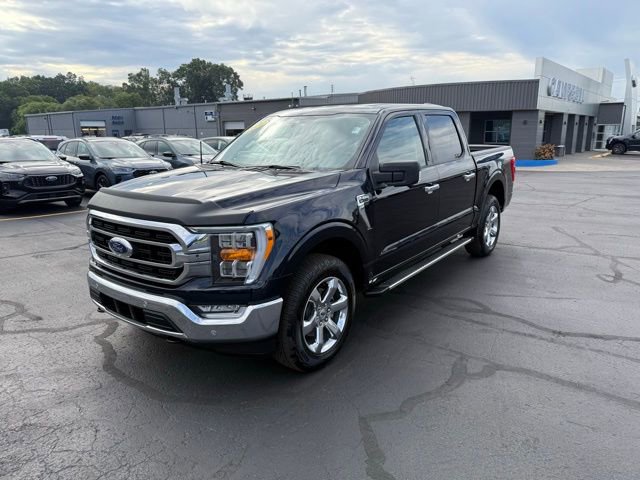 Certified 2022 Ford F150 XLT w/ Equipment Group 302A High image 3