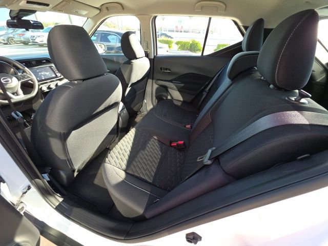 Used 2023 Nissan Kicks SV image 22