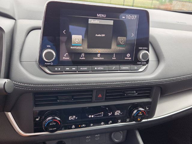 Used 2026 Nissan Rogue SV w/ Cold Weather Package FWD image 19