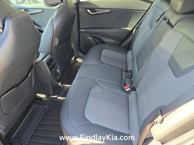 New 2026 Kia Niro Wind FWD image 11