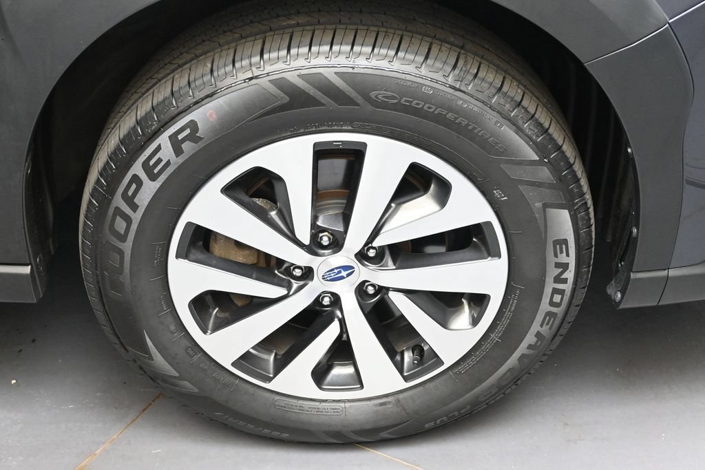 Certified 2024 Subaru Outback Premium AWD/4WD image 10