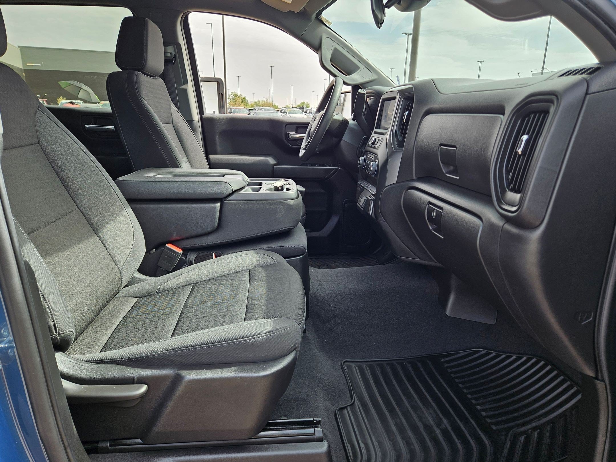 Certified 2024 Chevrolet Silverado 1500 Custom AWD/4WD image 25