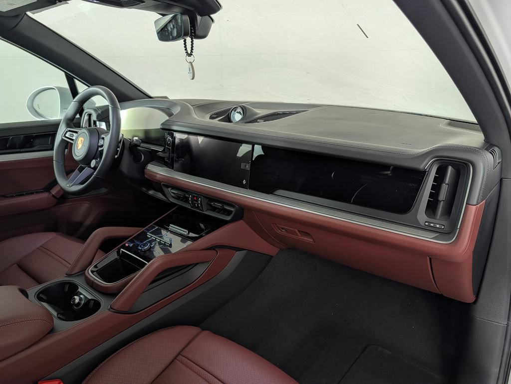 New 2026 Porsche Cayenne AWD/4WD image 19