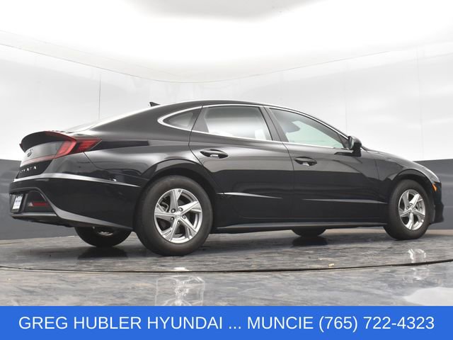 Used 2021 Hyundai Sonata SE w/ Preferred Accessory Package FWD image 18