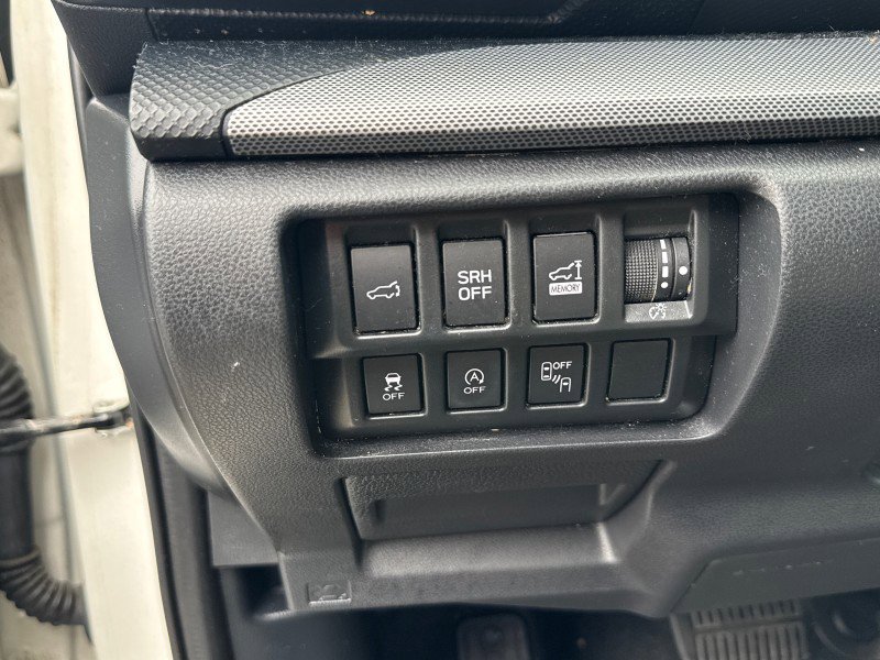 Used 2020 Subaru Forester Limited w/ Popular Package #3 image 16