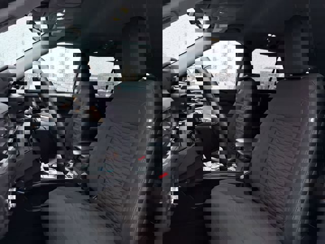 Used 2021 Ford Explorer XLT image 12