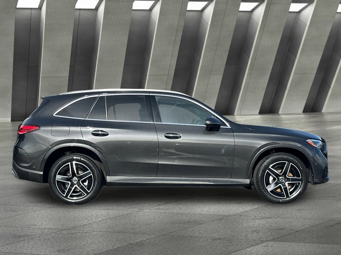 Certified 2024 Mercedes-Benz GLC 300 4MATIC image 3