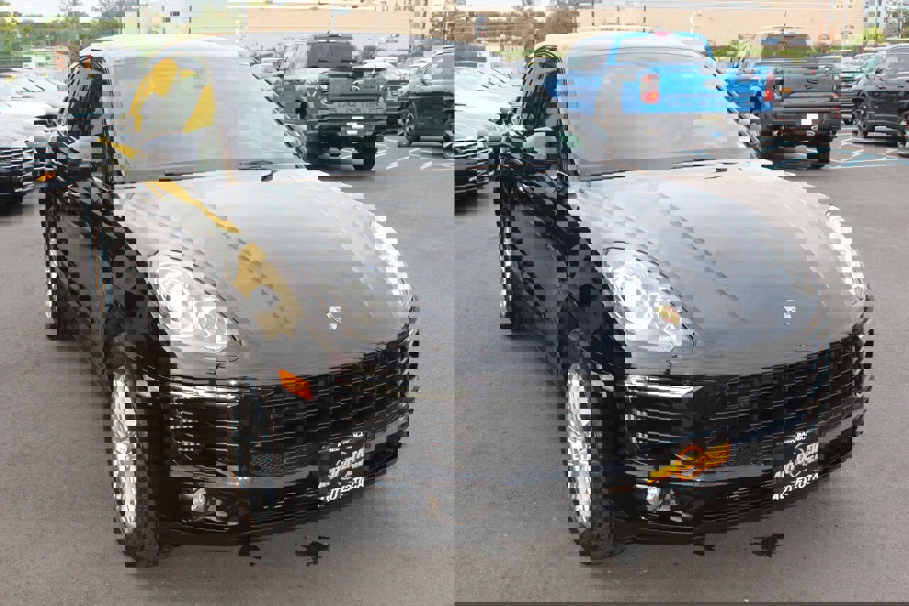 Used 2016 Porsche Macan S image 31