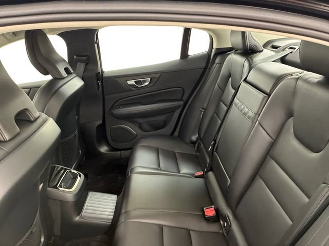 Used 2021 Volvo S60 T8 R-Design Expression AWD/4WD image 18
