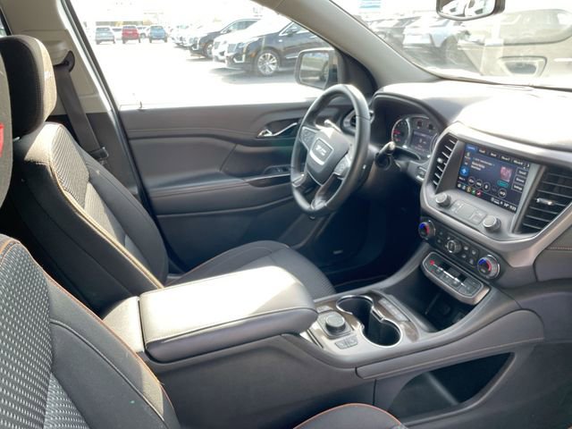 Used 2023 GMC Acadia AT4 image 18