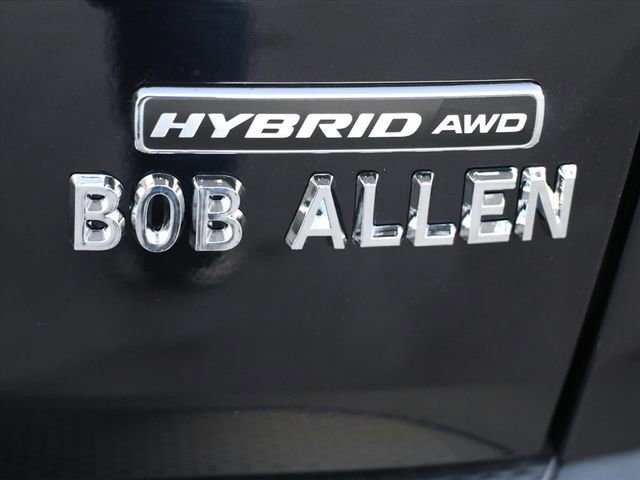 Used 2025 Ford Escape Platinum w/ Premium Technology Package image 13