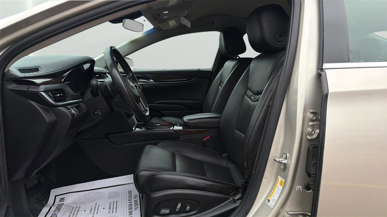 Used 2015 Cadillac XTS Luxury image 12