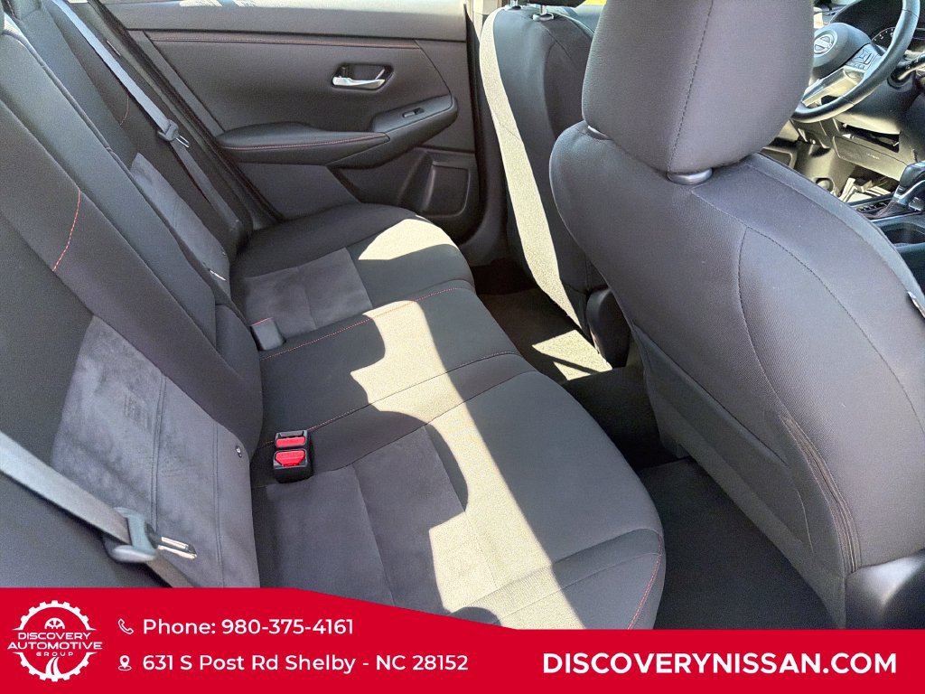 Certified 2025 Nissan Sentra SR w/ Midnight Edition FWD image 35